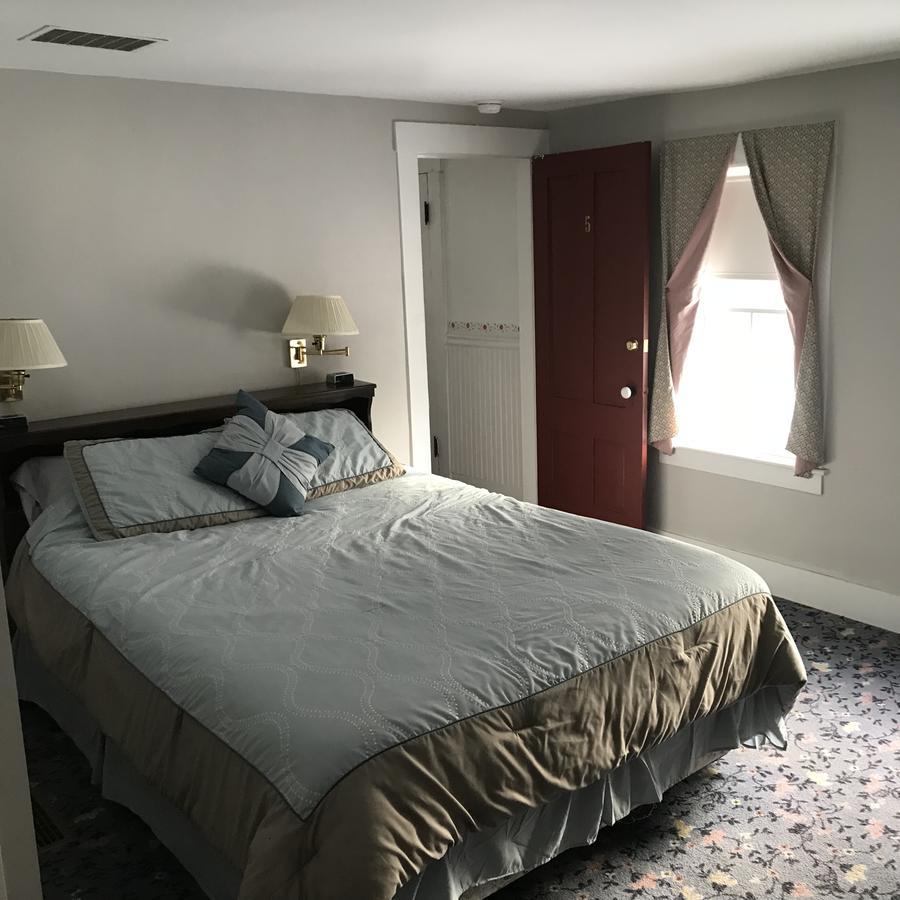 Maple Hill Farm Bed & Breakfast New London Exterior foto